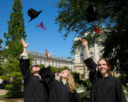 20240706_WNE_Graduacja_0646_KR5_3829_fot_KrystianSzczesny.jpg