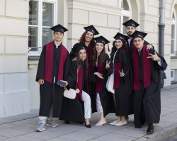 20250705_UW_WNE_Graduacja_EP_0062.jpg